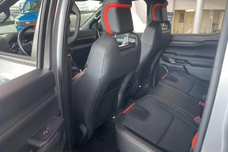 Ford Raptor din 2024 cu 7.600 km - oferta FOR214935 - foto 6