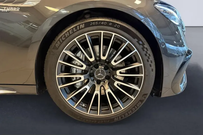 Mercedes-Benz E 53 AMG (Clasa E) din 2025 cu 13.760 km - oferta MER214938 - foto 5