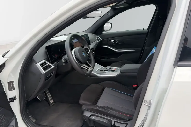 BMW 320 (Seria 3) din 2025 cu 25.650 km - oferta BMW214941 - foto 7