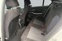 BMW 320 (Seria 3) din 2025 cu 25.650 km - oferta BMW214941 - foto 8