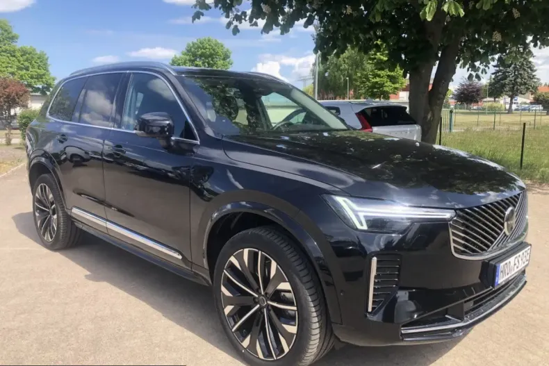 Volvo XC90 din 2025 cu 26.408 km - oferta VOL214954 - foto 2