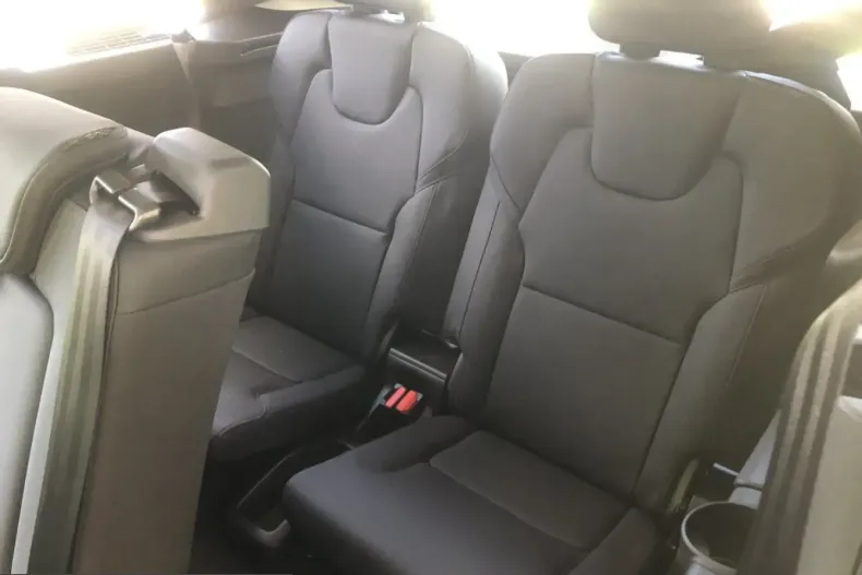 Volvo XC90 din 2025 cu 26.408 km - oferta VOL214954 - foto 9