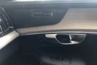 Volvo XC90 din 2025 cu 26.408 km - oferta VOL214956 - foto 17