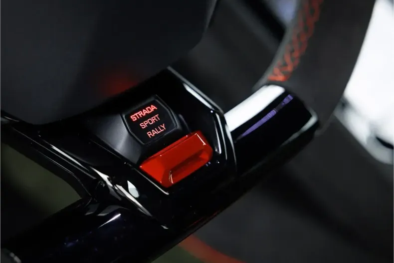 Lamborghini Huracán din 2024 cu 4.380 km - oferta LAM214958 - foto 11