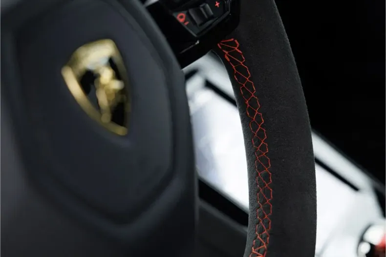 Lamborghini Huracán din 2024 cu 4.380 km - oferta LAM214958 - foto 12