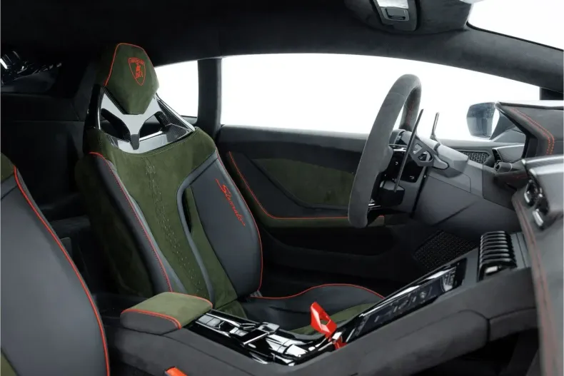 Lamborghini Huracán din 2024 cu 4.380 km - oferta LAM214958 - foto 19