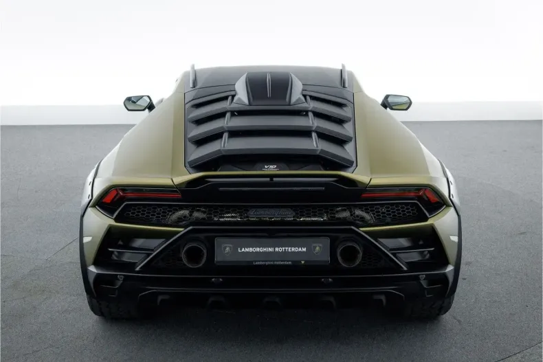 Lamborghini Huracán din 2024 cu 4.380 km - oferta LAM214958 - foto 31