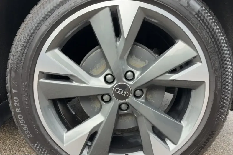 Audi Q4 e-tron din 2023 cu 17.342 km - oferta AUD214969 - foto 6