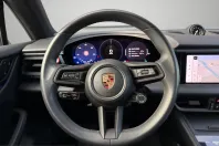 Porsche Macan din 2024 cu 12.300 km - oferta POR214971 - foto 14
