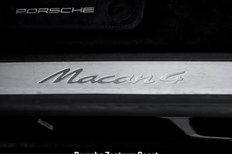 Porsche Macan din 2025 cu 13.500 km - oferta POR214974 - foto 25