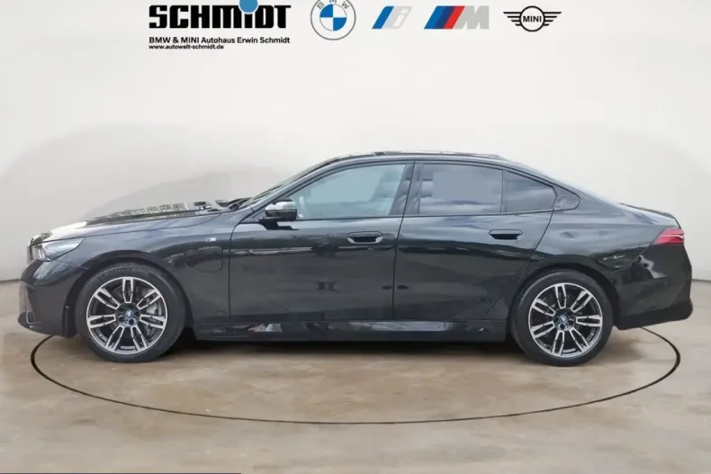 BMW 550 (Seria 5) din 2025 cu 28.005 km - oferta BMW214979 - foto 3