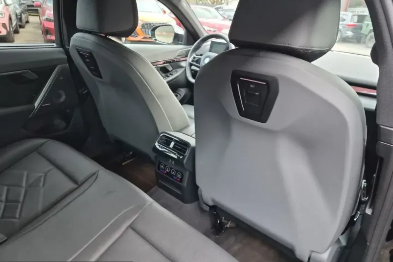 BMW 550 (Seria 5) din 2025 cu 28.005 km - oferta BMW214979 - foto 19