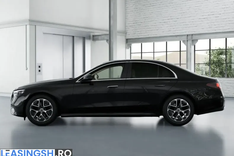 Mercedes-Benz E 220 (Clasa E) din 2025 cu 30.653 km - oferta MER214980 - foto 4