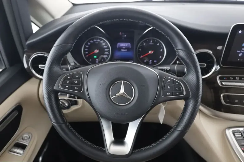 Mercedes-Benz V 300 (Clasa V) din 2022 cu 79.700 km - oferta MER214982 - foto 12