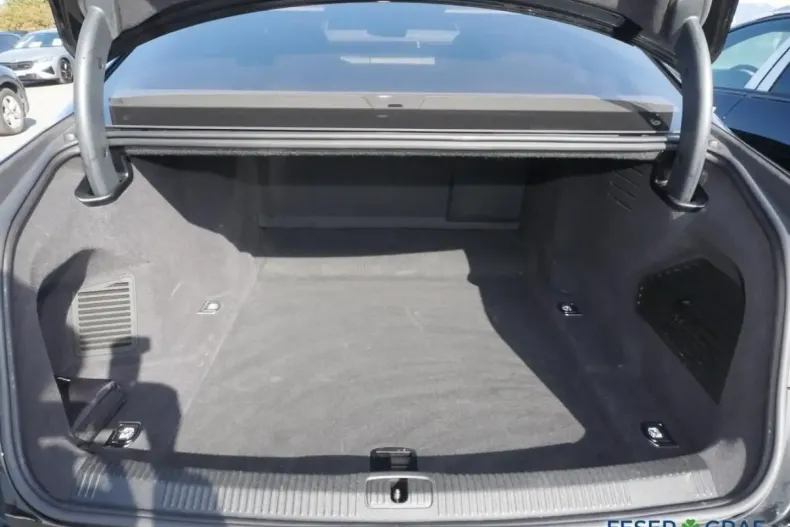 Audi A8 din 2023 cu 61.300 km - oferta AUD214989 - foto 6