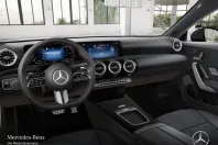 Mercedes-Benz CLA 250 (Clasa CLA) din 2025 cu 23.463 km - oferta MER214996 - foto 8