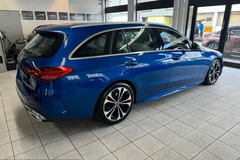 Mercedes-Benz C 200 (Clasa C) din 2022 cu 52.000 km - oferta MER214998 - foto 10