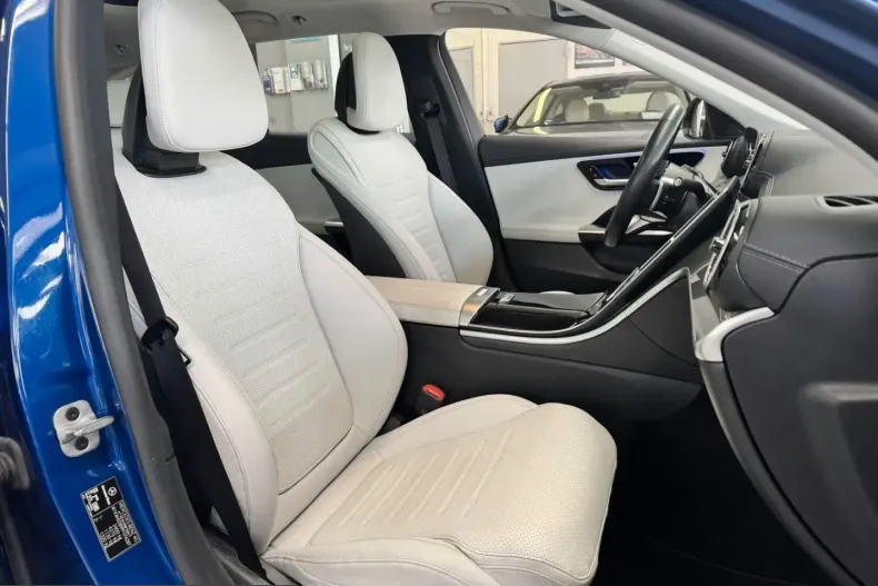 Mercedes-Benz C 200 (Clasa C) din 2022 cu 52.000 km - oferta MER214998 - foto 21