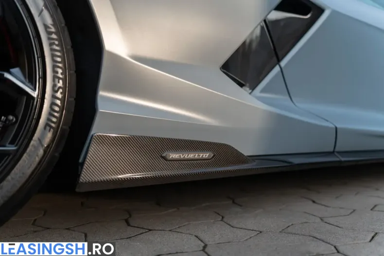 Lamborghini Revuelto din 2025 cu 6.270 km - oferta LAM215006 - foto 10