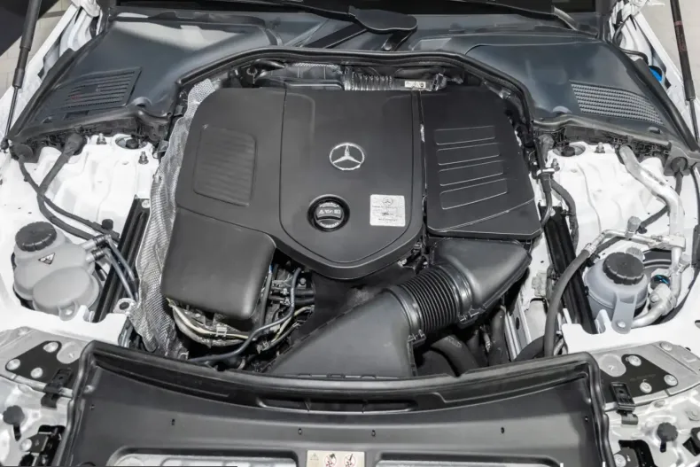 Mercedes-Benz CLE 200 (Clasa CLE) din 2024 cu 33.914 km - oferta MER215013 - foto 9