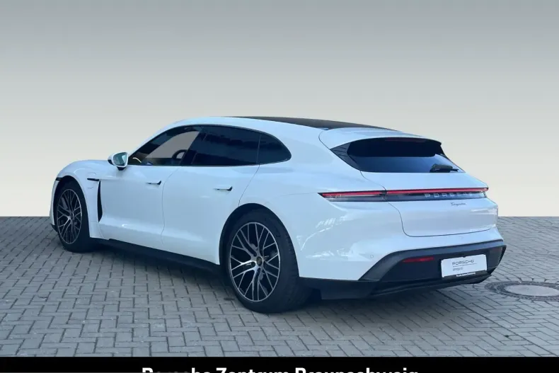 Porsche Taycan din 2023 cu 22.949 km - oferta POR215014 - foto 3