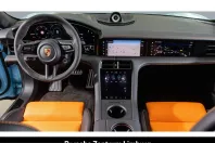 Porsche Taycan din 2023 cu 4.900 km - oferta POR215015 - foto 6