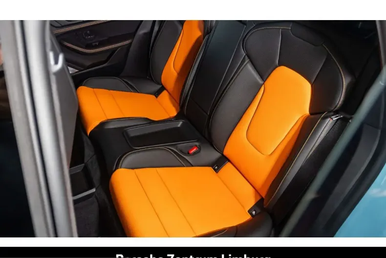 Porsche Taycan din 2023 cu 4.900 km - oferta POR215015 - foto 20