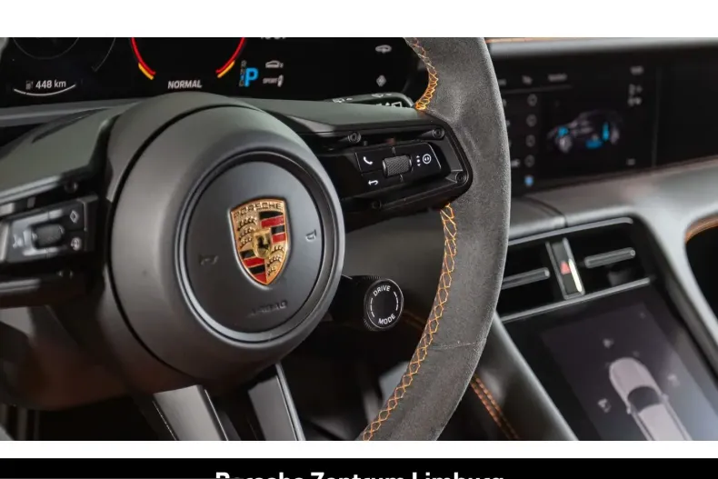 Porsche Taycan din 2023 cu 4.900 km - oferta POR215015 - foto 31