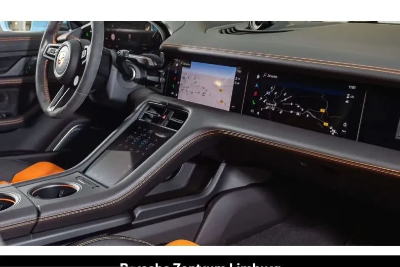 Porsche Taycan din 2023 cu 4.900 km - oferta POR215015 - foto 40