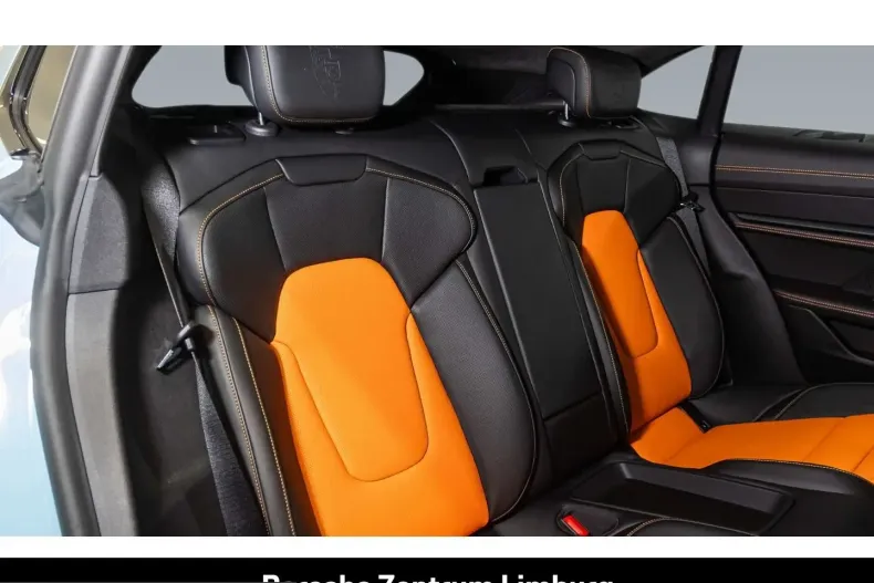 Porsche Taycan din 2023 cu 4.900 km - oferta POR215015 - foto 43