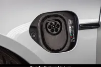 Porsche Taycan din 2025 cu 11.900 km - oferta POR215028 - foto 9
