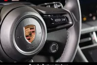 Porsche Taycan din 2025 cu 11.900 km - oferta POR215028 - foto 18