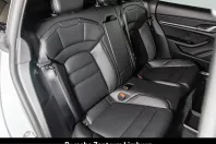 Porsche Taycan din 2025 cu 11.900 km - oferta POR215028 - foto 29