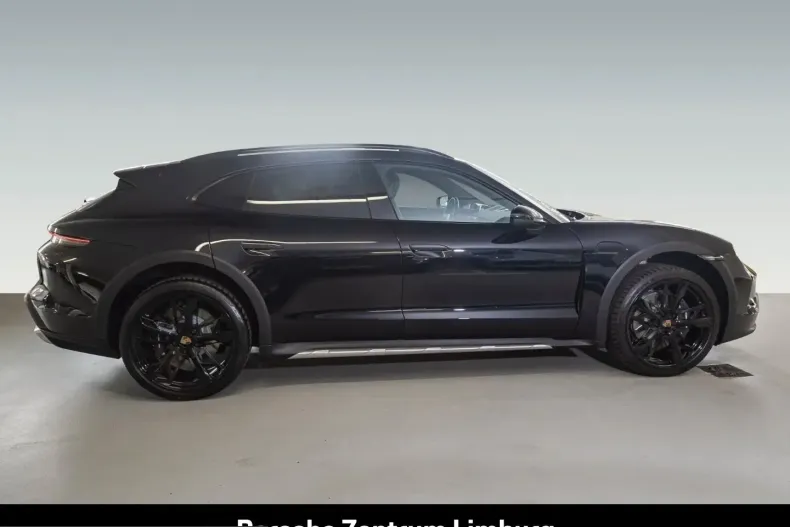 Porsche Taycan din 2024 cu 8.000 km - oferta POR215030 - foto 2