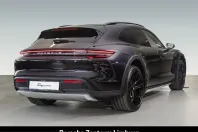 Porsche Taycan din 2024 cu 8.000 km - oferta POR215030 - foto 3