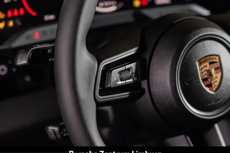 Porsche Taycan din 2024 cu 8.000 km - oferta POR215030 - foto 15