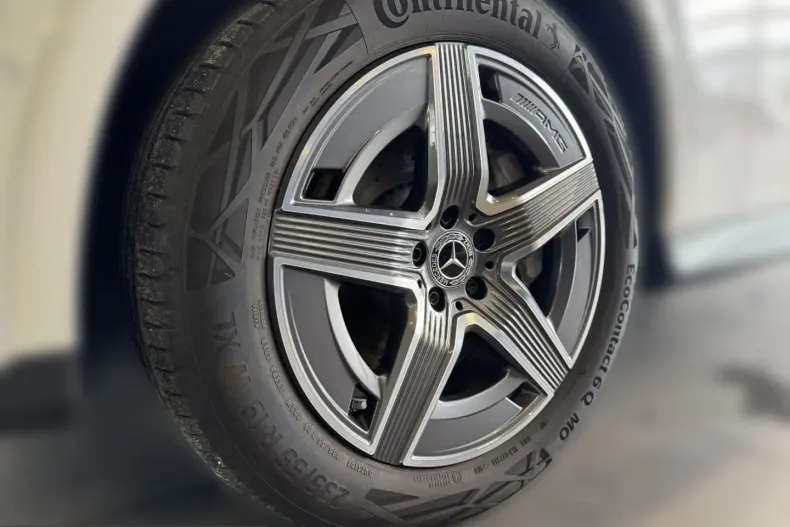 Mercedes-Benz GLC 300 (Clasa GLC) din 2024 cu 7.179 km - oferta MER215039 - foto 6