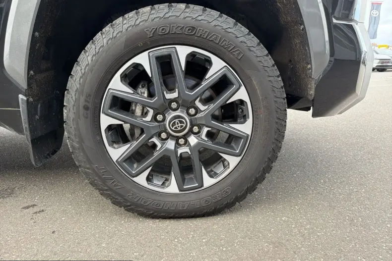 Toyota Tundra din 2023 cu 77.650 km - oferta TOY215042 - foto 10