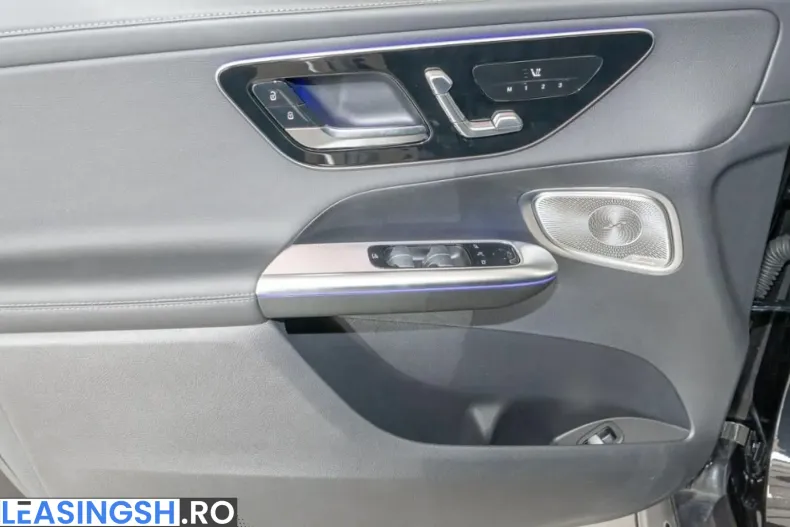 Mercedes-Benz GLC 300 (Clasa GLC) din 2024 cu 14.835 km - oferta MER215050 - foto 9