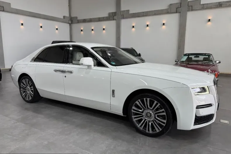 Rolls-Royce Ghost din 2023 cu 64.000 km - oferta ROL215055 - foto 4