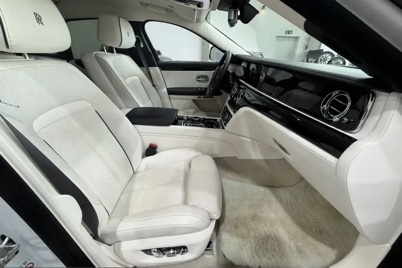 Rolls-Royce Ghost din 2023 cu 64.000 km - oferta ROL215055 - foto 14