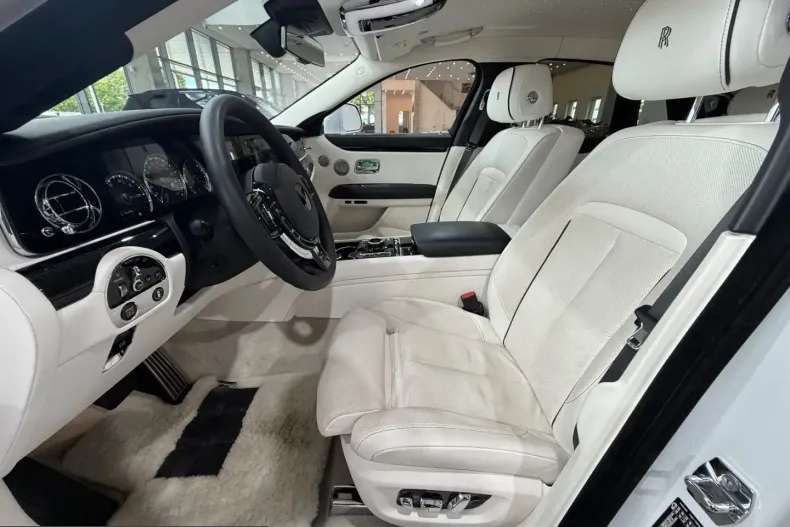 Rolls-Royce Ghost din 2023 cu 64.000 km - oferta ROL215055 - foto 22