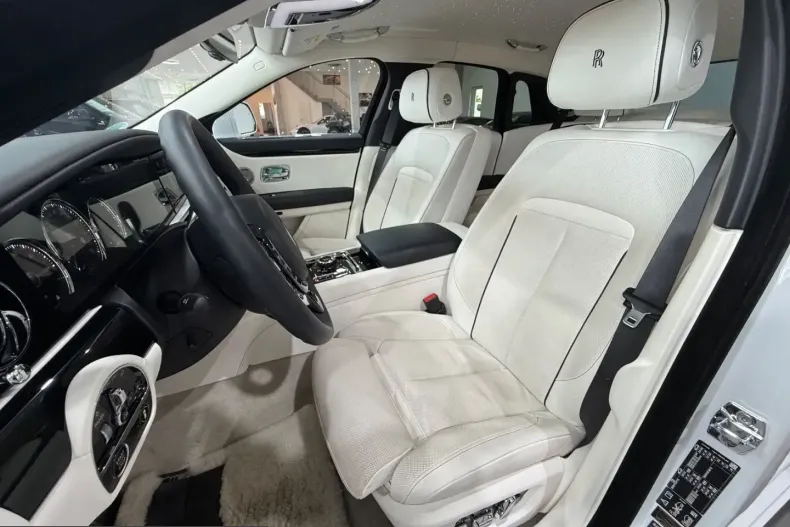 Rolls-Royce Ghost din 2023 cu 64.000 km - oferta ROL215055 - foto 23