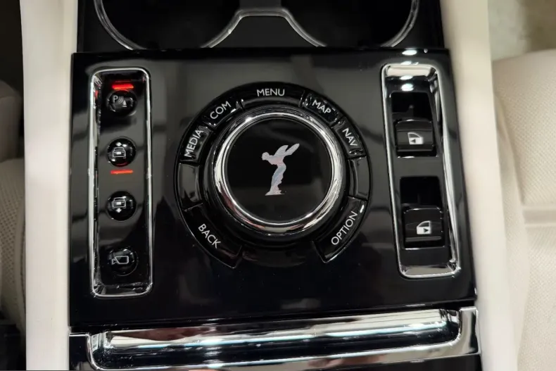 Rolls-Royce Ghost din 2023 cu 64.000 km - oferta ROL215055 - foto 48