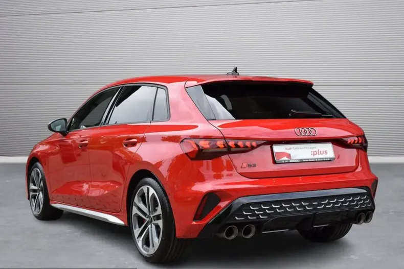 Audi S3 din 2025 cu 7.950 km - oferta AUD215077 - foto 3