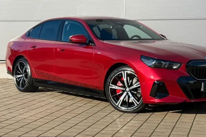 BMW 550 (Seria 5) din 2025 cu 12.309 km - oferta BMW215085 - foto 5
