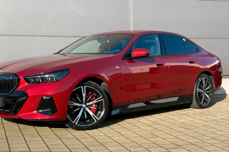 BMW 550 (Seria 5) din 2025 cu 12.309 km - oferta BMW215085 - foto 7