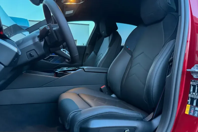 BMW 550 (Seria 5) din 2025 cu 12.309 km - oferta BMW215085 - foto 14