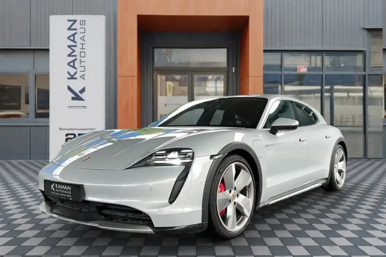 Porsche Taycan din 2024 cu 3.000 km - oferta POR215087 - foto 1