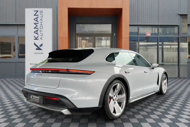 Porsche Taycan din 2024 cu 3.000 km - oferta POR215087 - foto 4